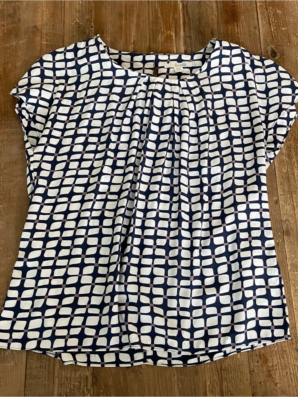 Boden Silk Top Navy and White Geometric Cap Sleeve Top Size 10
